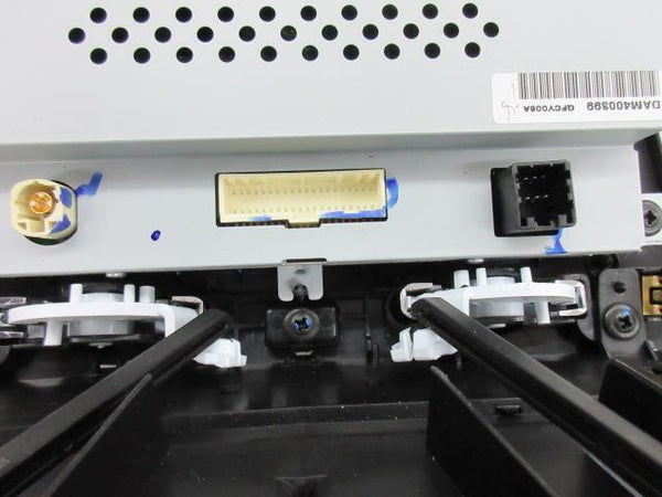 DODGE JOURNEY SXT 2012-2018 RADIO RECEIVER OEM SCREEN 8.4 ¨ UCONNECT NAVIGATION