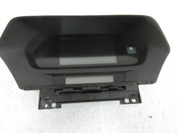 ACURA  ILX 2016-2017 4LD1 OEM 39100-TX6-A31 RADIO  5 ¨ SCREEN 39710-TX6-C110-M1