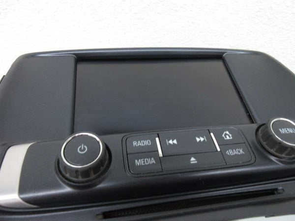 GMC SIERRA 3500 2500 2016-2017-2018 OEM RADIO NAVIGATION SCREEN 8 ¨ 23383729