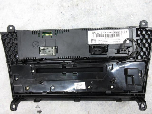 BMW X3 2012 OEM RADIO 9262328 RECEIVER 6.5 ¨ SCREEN BM923132105F CLIMATE CONTROL