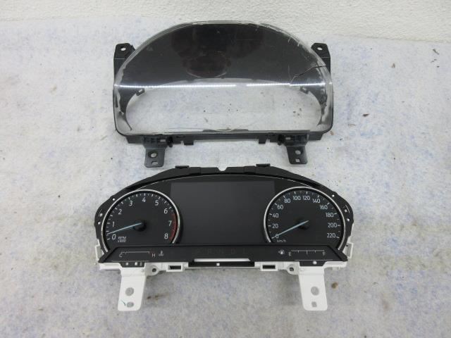 FORD EXPLORER ONLY 7 KM 2020-2021-2022 OEM BIG SCREEN 6 ¨  CLUSTER LB5T-10849-TA