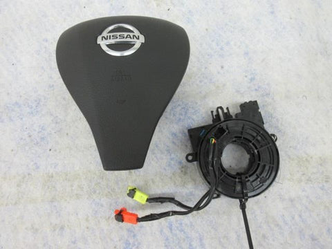 NISSAN QASHQAI ROGUE S SV 2014-2015-2016 OEM DRIVER LEFT STEERING WHEEL AIRBAG