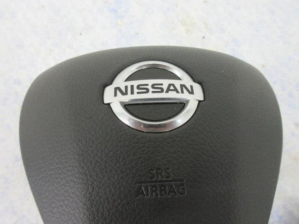NISSAN QASHQAI ROGUE S SV 2014-2015-2016 OEM DRIVER LEFT STEERING WHEEL AIRBAG