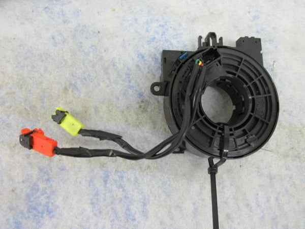 NISSAN QASHQAI ROGUE S SV 2014-2015-2016 OEM DRIVER LEFT STEERING WHEEL AIRBAG