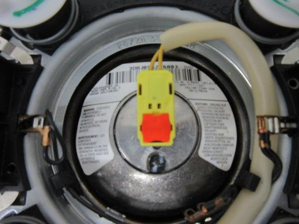 VOLKSWAGEN TOAREG OEM DRIVER LEFT STEERING WHEEL AIRBAG 5K0 880 201 P 81U