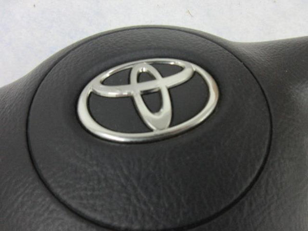 TOYOTA RAV-4 O 4 - O 5  OEM  ALREADY RECALLED LEFT Airbag  steering wheel DRIVER