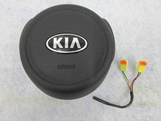 KIA SORENTO EX LX 2016-2017-2018 OEM driver LEFT steering wheel airbag W PLUGS