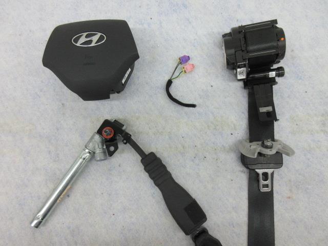 HYUNDAI TUCSON 2016-2017-208-2019-2020-2021 SEAT BELT airbag STEERING left WHEEL