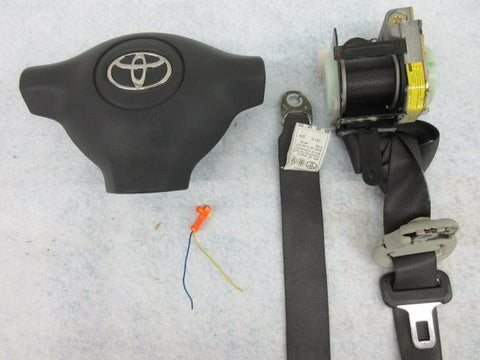TOYOTA YARIS ECO VITZ  O 3 - O  5 BLACK LEFT DRIVER AIRBAG STEERING WHEEL BELT