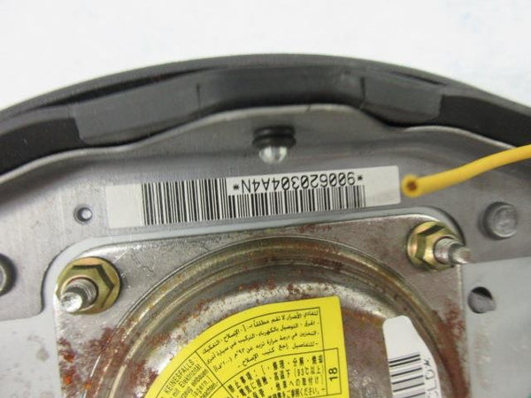 TOYOTA YARIS ECO VITZ  O 3 - O  5 BLACK LEFT DRIVER AIRBAG STEERING WHEEL BELT