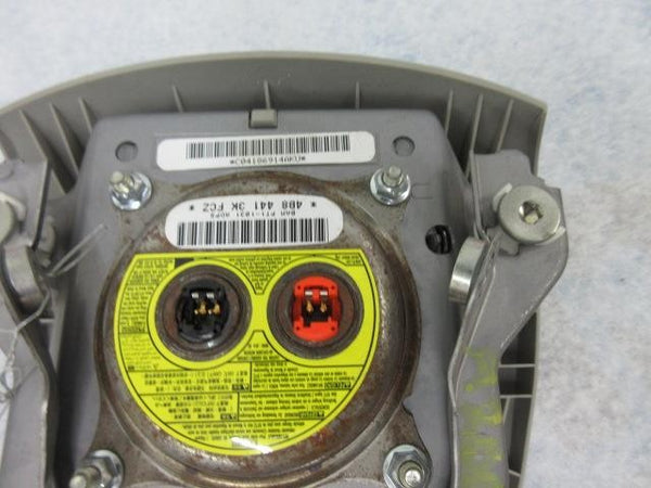 TOYOTA SIENNA  I  2 -  I 4  OEM LEFT Airbag STEERING WHEEL DRIVER LIGHT GRAY LH