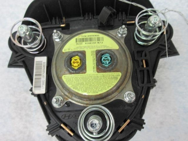 KIA FORTE SEDAN / HATCHBACK EX LX 2017-2018 OEM LEFT DRIVER BELT steering Airbag