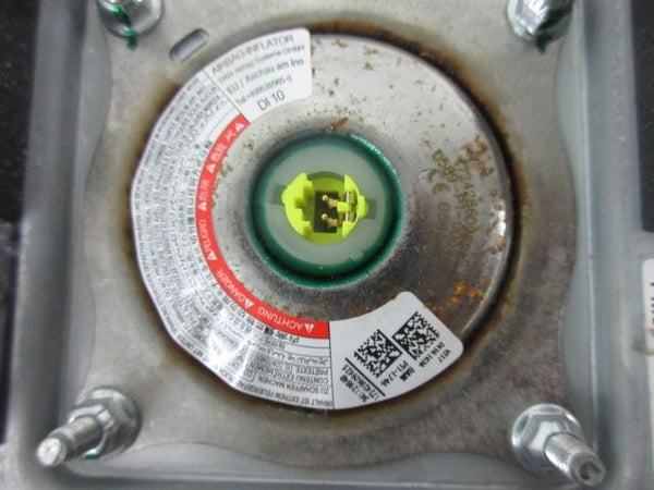 NISSAN VERSA MICRA 2016-2017-2018-2019 LEFT AIRBAG * METAL 1 PLUG Steering wheel