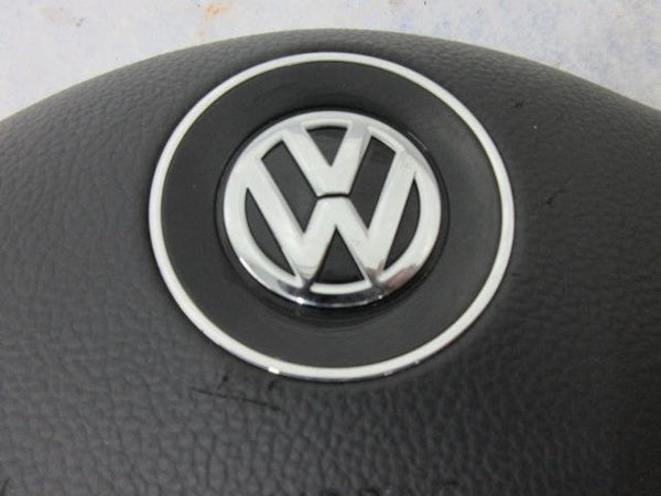 VOLKSWAGEN AMAROK 2016-2017-2018-2019-2020-2021 used STEERING WHEEL left  AIRBAG