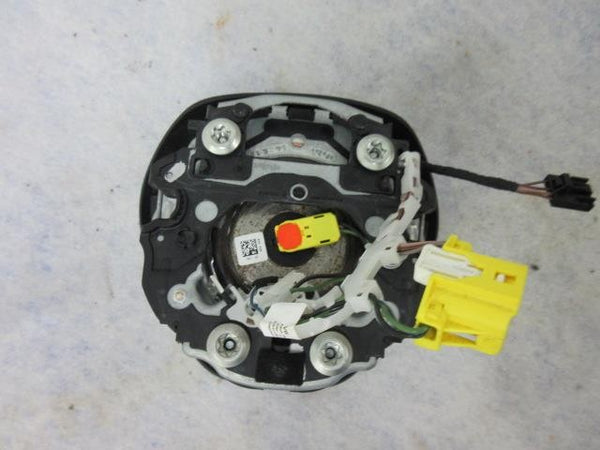 VOLKSWAGEN AMAROK 2016-2017-2018-2019-2020-2021 used STEERING WHEEL left  AIRBAG
