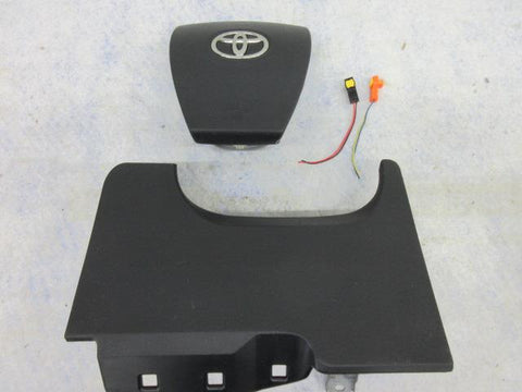 TOYOTA PRIUS C 2014-2015-2017-2016-2018-2019 Airbag OEM steering wheel knee LEFT