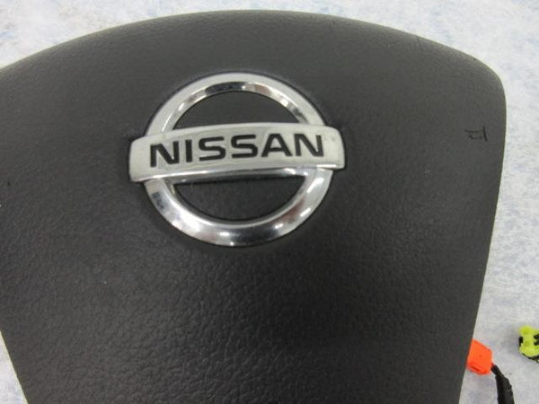 NISSAN NV 200 NV200 TRIANGLE 2014-2024 steering wheel LEFT 2 PLUGS Driver AIRBAG