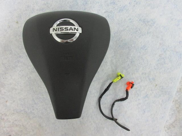 NISSAN ROGUE S SV 2014-2015-2016 DRIVER 2 PLUG STEERING WHEEL OEM AIRBAG LEFT LH