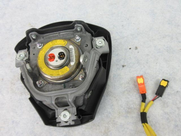 TOYOTA COROLLA S BLACK W /RADIO O 9 - I  O MATRIX AIRBAG STEERING WHEEL LEFT LH