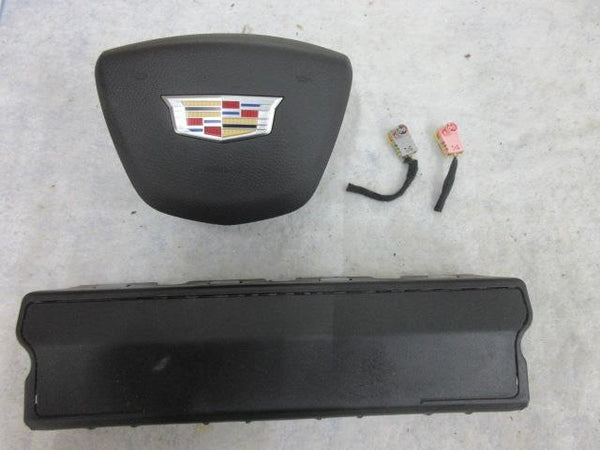CADILLAC XT5 2016-2024 OEM LEFT AIRBAG DRIVER KNEE LH STEERING WHEEL SEAT BELT