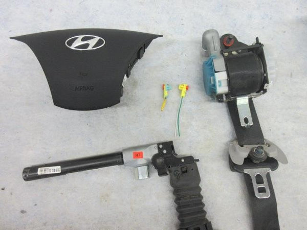 Hyundai Elantra GT HATCHBACK ONLY 2011-2017 OEM Airbag LEFT steering wheel BELT