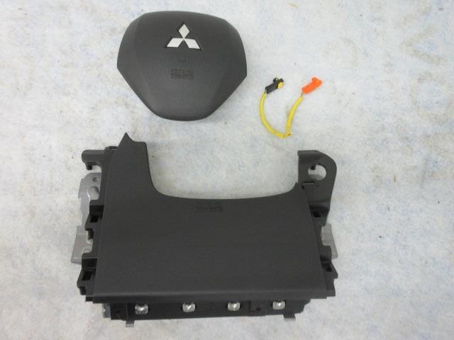 Mitsubishi ECLIPSE CROSS 2017-2022-2023-2024 Airbag steering wheel knee OEM LEFT