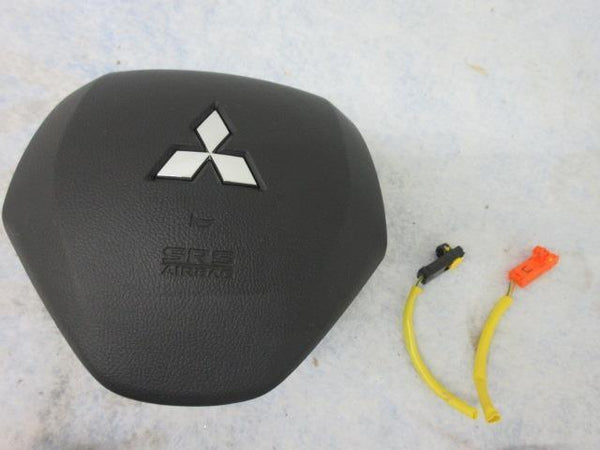 Mitsubishi ECLIPSE CROSS 2017-2022-2023-2024 Airbag steering wheel knee OEM LEFT