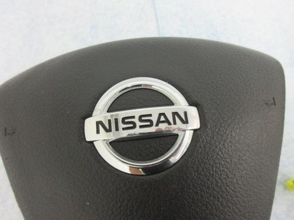 NISSAN VERSA NOTE 2016-2017-2018-2019 LEFT DRIVER airbag 1 PLUG Steering wheel