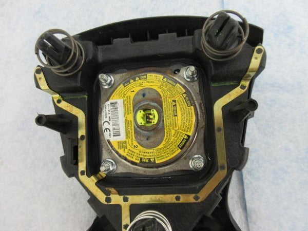 NISSAN VERSA NOTE 2016-2017-2018-2019 LEFT DRIVER airbag 1 PLUG Steering wheel