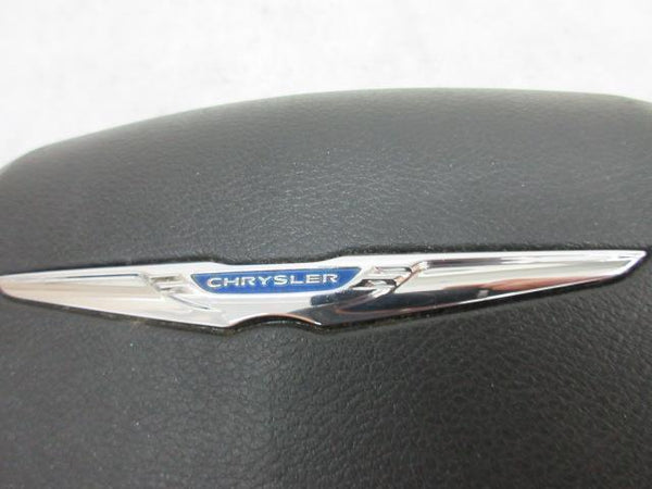 CHRYSLER TOWN & COUNTRY 2011-2012 LH OEM Airbag driver left  STEERING WHEEL
