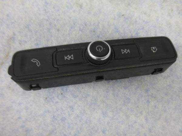 GMC SIERRA 2500 2018-2019-2020 OEM RADIO 7 ¨ SCREEN 84507918 RECEIVER 84610616