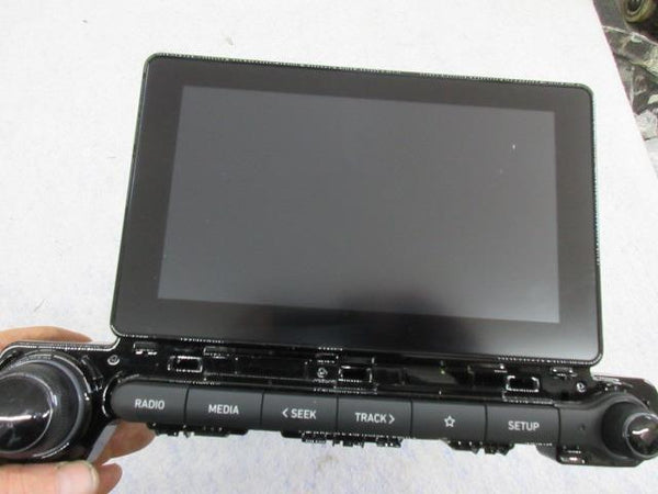 HYUNDAI VENUE 2020-2021 RADIO RECEIVER 8 " SCREEN OEM BLUETOOTH  96160-K2883MDD