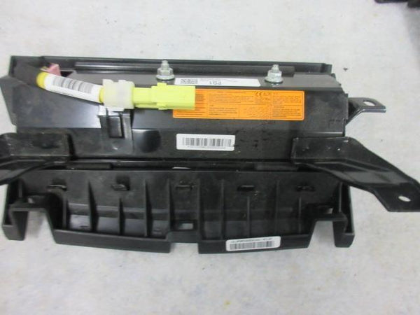 HYUNDAI Elantra GLS SE GL 2019-2020 steering wheel Airbag LEFT KNEE 2 X BELTS