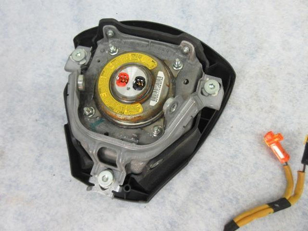 TOYOTA COROLLA S BLACK W /RADIO O 9 - I  O MATRIX LH AIRBAG STEERING WHEEL LEFT
