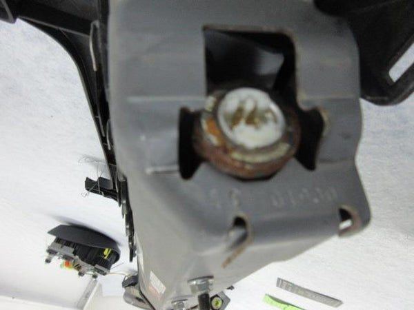 Toyota C-HR 2016-2017-2018-2019-2020-2021-2022 KNEE AIRBAG DRIVER STEERING WHEEL