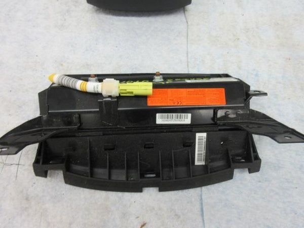 HYUNDAI Elantra GLS GL SE 2017-2018 LEFT LH steering wheel Airbag KNEE DRIVER LH