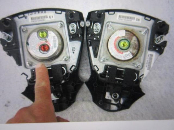 NISSAN NV 200 NV200 TRIANGLE 2014-2024 Driver steering wheel 2 PLUGS AIRBAG LEFT