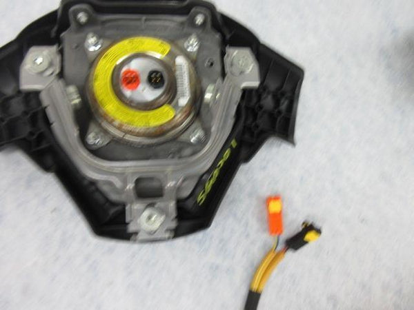 TOYOTA COROLLA S BLACK W/O RADIO O 9 - I  O  LEFT MATRIX AIRBAG L STEERING WHEEL