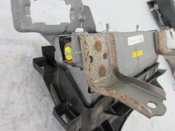 SUBARU IMPREZA CROSSTREK 2018-2020-2019-2022-2021-2023 Airbag steering KNEE LEFT