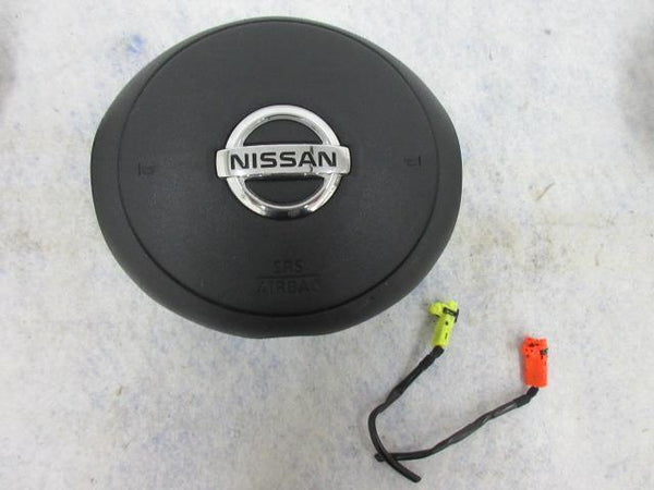 NISSAN VERSA NOTE SL 2012-2013-2014 OEM AIRBAG 2 PLUGS LEFT Steering wheel LH