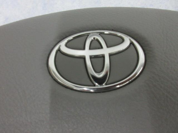 TOYOTA SIENNA 2005-2006-2007-2008-2010 GRAY  Airbag steering wheel RADIO DRIVER