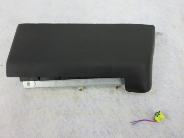 NISSAN KICKS 2021-2022-2023-2024 OEM RIGHT PASSENGER KNEE BOOSTER RH LEFT AIRBAG