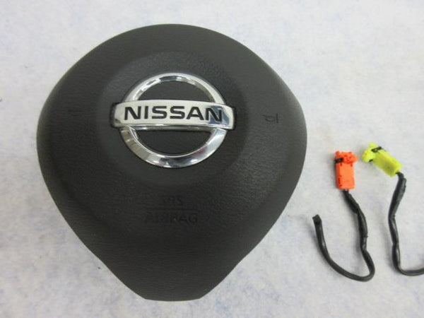 NISSAN KICKS 2017-2018-2019 OEM DRIVER KNEE LEFT STEERING WHEEL AIRBAG SEAT BELT