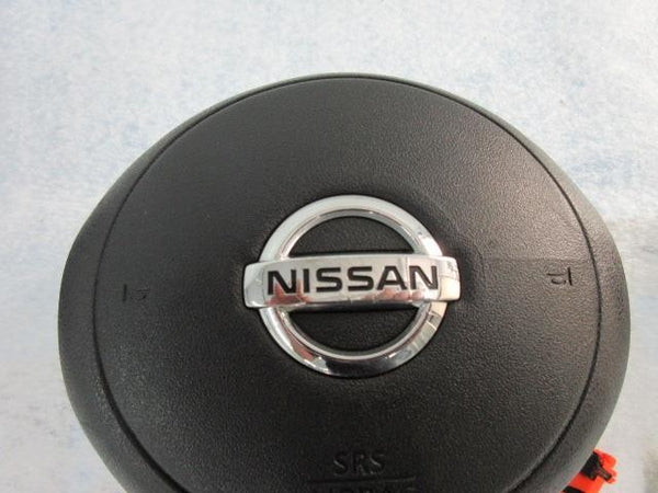 NISSAN VERSA NOTE SL 2012-2013-2014 AIRBAG 2 PLUGS OEM Steering wheel LEFT ROUND