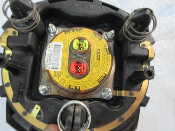 NISSAN VERSA NOTE SL 2012-2013-2014 AIRBAG 2 PLUGS OEM Steering wheel LEFT ROUND