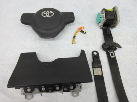 Toyota Yaris 2013-2014-2015-2016-2017-2018 LEFT Airbag steering wheel KNEE OEM L