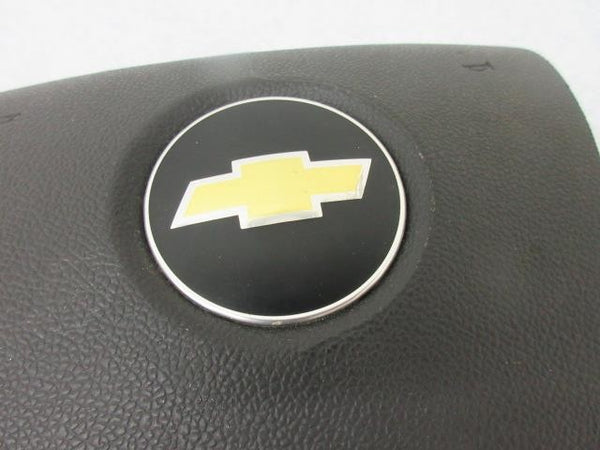 CHEVROLET EXPRESS 1500 2008-2024 LEFT AIRBAG WITH PLUG DRIVER STEERING WHEEL OEM