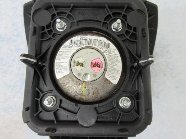 CHEVROLET EXPRESS 1500 2008-2024 LEFT AIRBAG WITH PLUG DRIVER STEERING WHEEL OEM
