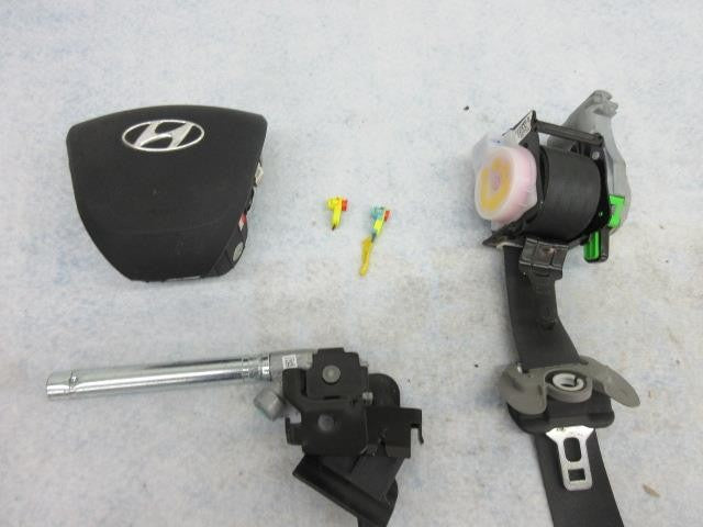 HYUNDAI ACCENT sedan 2015-2016-2017 SEAT BELT LEFT driver steering WHEEL Airbag