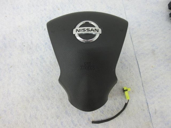 NISSAN NV200 NV 200 NV350 2014-2023 OEM 1 PLUG Airbag LEFT steering wheel Driver